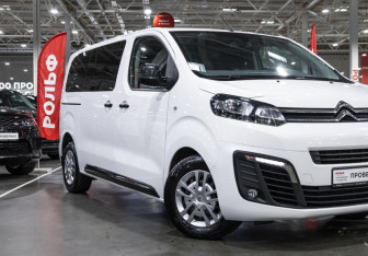 Подержанный автомобиль Citroen SpaceTourer 2021 года (5 фото)