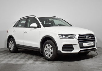 Подержанный автомобиль Audi Q3 2015 года (3 фото)