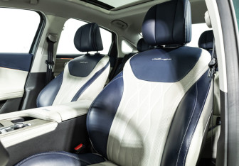 Подержанный автомобиль Chery Arrizo 8 2023 года (16 фото)