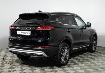 Подержанный автомобиль Geely Atlas Pro 2022 года (5 фото)