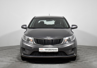 Подержанный автомобиль Kia Rio Hatchback 2015 года (2 фото)