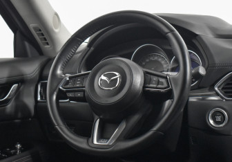 Подержанный автомобиль Mazda CX-5 2021 года (14 фото)