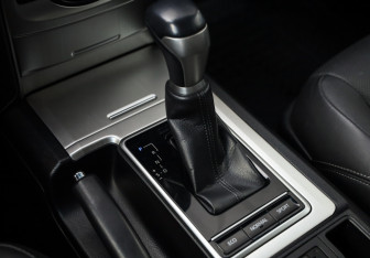 Подержанный автомобиль Toyota Land Cruiser Prado 2018 года (22 фото)
