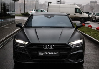 Подержанный автомобиль Audi A7 2018 года (3 фото)