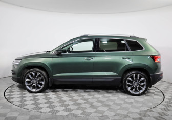Подержанный автомобиль Skoda Karoq 2020 года (8 фото)