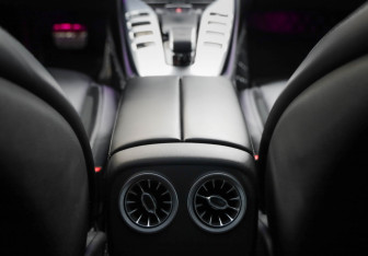 Подержанный автомобиль Mercedes-Benz AMG GT Liftback 2021 года (14 фото)