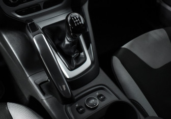 Подержанный автомобиль Ford Focus Hatchback 2013 года (12 фото)