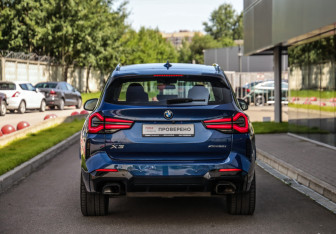 Подержанный автомобиль BMW X3 2021 года (7 фото)