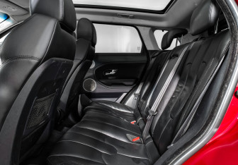 Подержанный автомобиль Land Rover Range Rover Evoque 2014 года (13 фото)