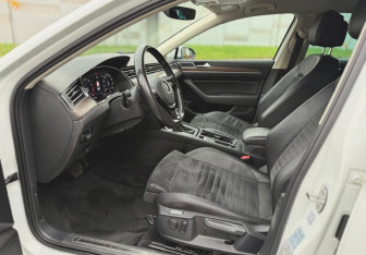 Подержанный автомобиль Volkswagen Passat Sedan 2017 года (9 фото)