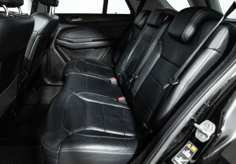 Подержанный автомобиль Mercedes-Benz GLE 2017 года (10 фото)