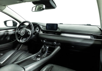 Подержанный автомобиль Mazda 6 Sedan 2021 года (9 фото)