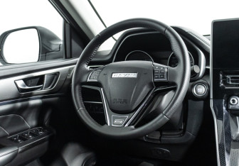 Подержанный автомобиль Haval M6 2023 года (19 фото)