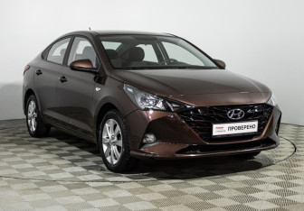 Подержанный автомобиль Hyundai Solaris Sedan 2021 года (3 фото)