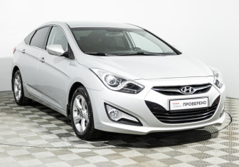 Подержанный автомобиль Hyundai i40 Sedan 2014 года (3 фото)