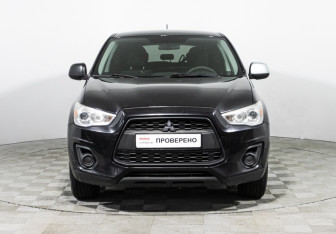 Подержанный автомобиль Mitsubishi ASX 2013 года (2 фото)