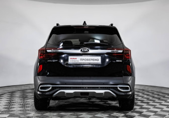 Подержанный автомобиль Kia Seltos 2021 года (6 фото)