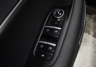 Подержанный автомобиль Chery Tiggo 7 Pro 2022 года (17 фото)