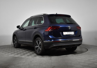 Подержанный автомобиль Volkswagen Tiguan 2017 года (7 фото)