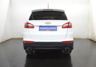 Подержанный автомобиль Chery Tiggo 5 2015 года (6 фото)