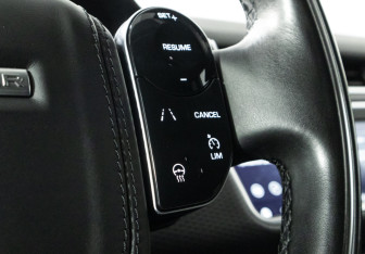 Подержанный автомобиль Land Rover Range Rover Evoque 2019 года (20 фото)