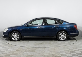 Подержанный автомобиль Nissan Teana 2006 года (8 фото)