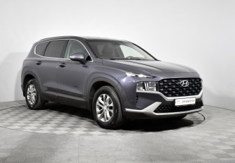 Подержанный автомобиль Hyundai Santa Fe 2021 года (3 фото)