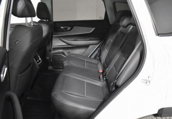 Подержанный автомобиль Chery Tiggo 7 Pro Max 2023 года (11 фото)