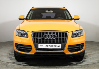 Подержанный автомобиль Audi Q5 2011 года (2 фото)
