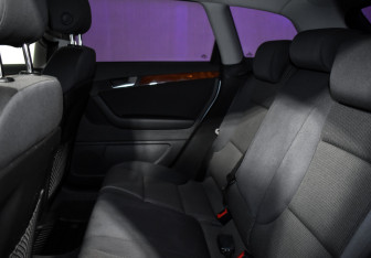 Подержанный автомобиль Audi A3 Hatchback 2011 года (12 фото)