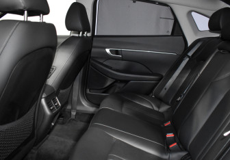 Подержанный автомобиль Hyundai Sonata 2020 года (14 фото)