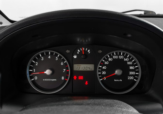 Подержанный автомобиль Hyundai Getz 2008 года (17 фото)