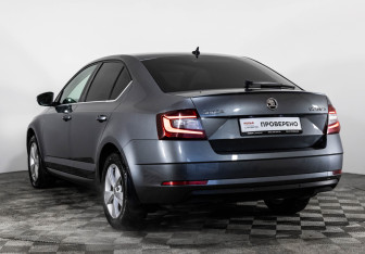 Подержанный автомобиль Skoda Octavia Liftback 2019 года (7 фото)