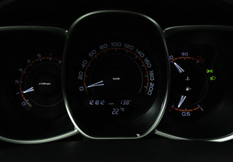 Подержанный автомобиль LADA (ВАЗ) Vesta Sedan 2018 года (12 фото)