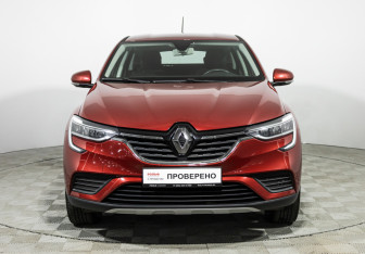 Подержанный автомобиль Renault Arkana 2021 года (2 фото)