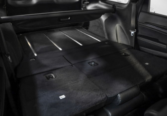 Подержанный автомобиль Jeep Grand Cherokee 2014 года (33 фото)