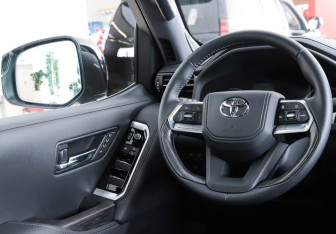 Новый Toyota Land Cruiser Suv 2026 (16 фото)