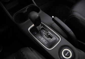 Подержанный автомобиль Mitsubishi Outlander 2013 года (12 фото)
