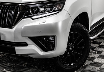 Подержанный автомобиль Toyota Land Cruiser Prado 2021 года (2 фото)