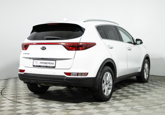 Подержанный автомобиль Kia Sportage 2018 года (5 фото)