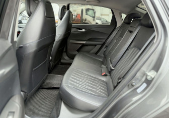 Подержанный автомобиль Changan Lamore 2023 года (20 фото)