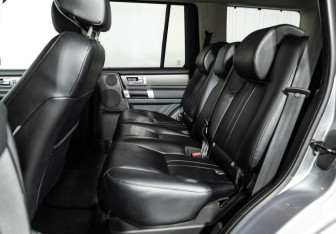 Подержанный автомобиль Land Rover Discovery 2012 года (10 фото)