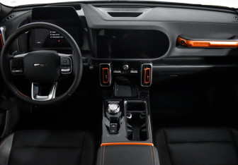 Подержанный автомобиль Haval Dargo 2023 года (11 фото)