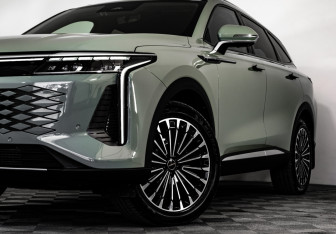 Подержанный автомобиль Exeed RX 2024 года (2 фото)