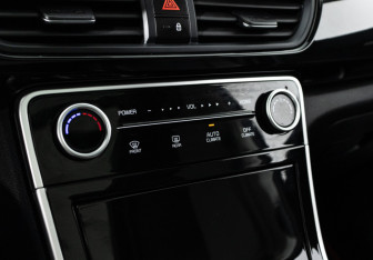 Подержанный автомобиль Kia Seltos 2023 года (21 фото)