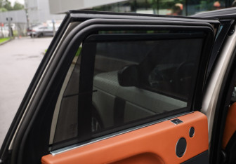 Подержанный автомобиль Land Rover Range Rover 2016 года (24 фото)