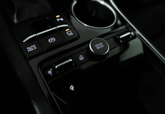 Подержанный автомобиль Kia K5 2021 года (22 фото)