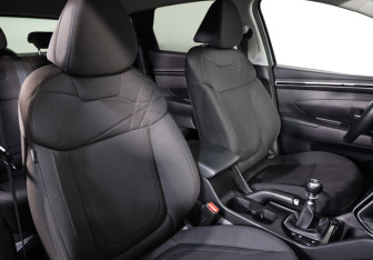 Подержанный автомобиль Hyundai Tucson 2021 года (22 фото)