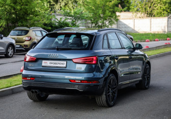 Подержанный автомобиль Audi Q3 2017 года (6 фото)