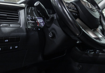 Подержанный автомобиль Lexus RX 2019 года (24 фото)